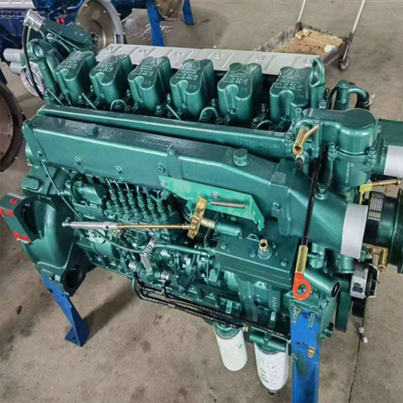 Enjin Diesel Enam silinder WD61547 terpakai
